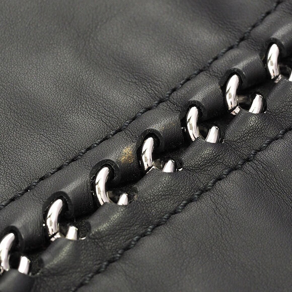 Chanel Chain Shoulder Bag CC - Picture 8 of 8
